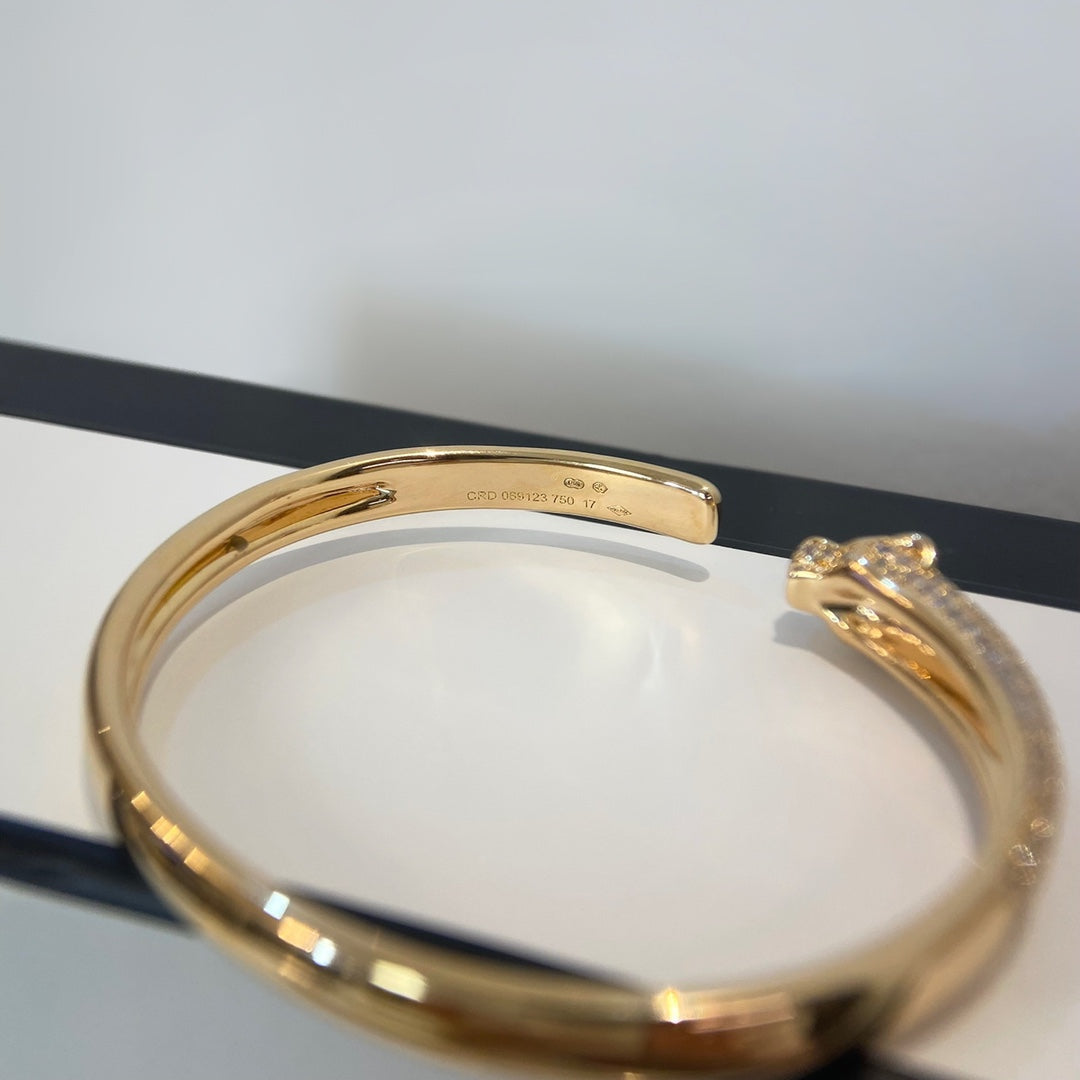 CARTIER PANTHERE GOLD DIAMOND OPEN BRACELET
